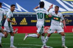 皇马3-0巴塞罗那友谊赛遗憾失利，维尼修斯错失点球